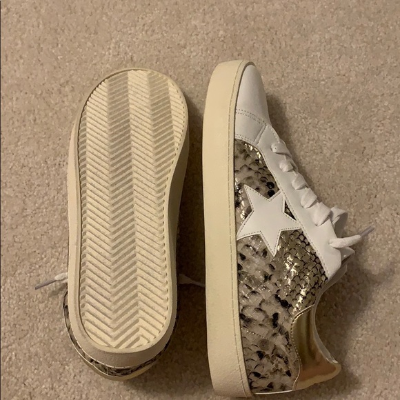 Steve Madden Star Sneakers - Picture 2 of 2